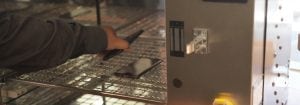 UV-C-desinfektion av föremål och utrustning