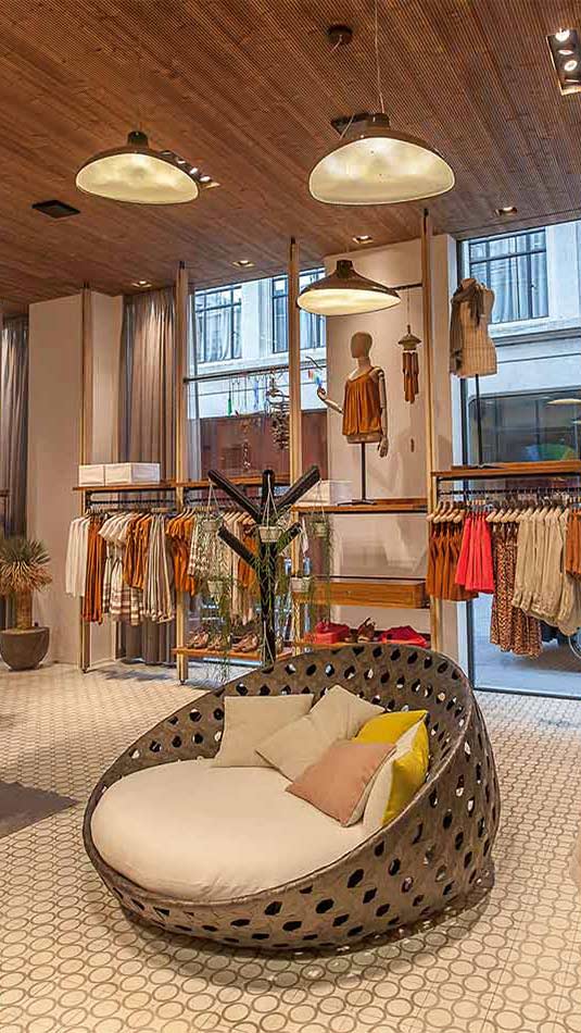 Snyggt upplyst butik med Philips PerfectAccent